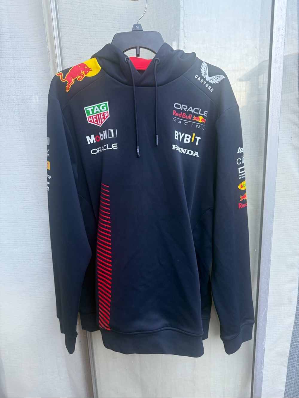 Red Bull Aston Martin Racing Team F-1 Team Puma Hoodie size xL - Picture 1 of 12